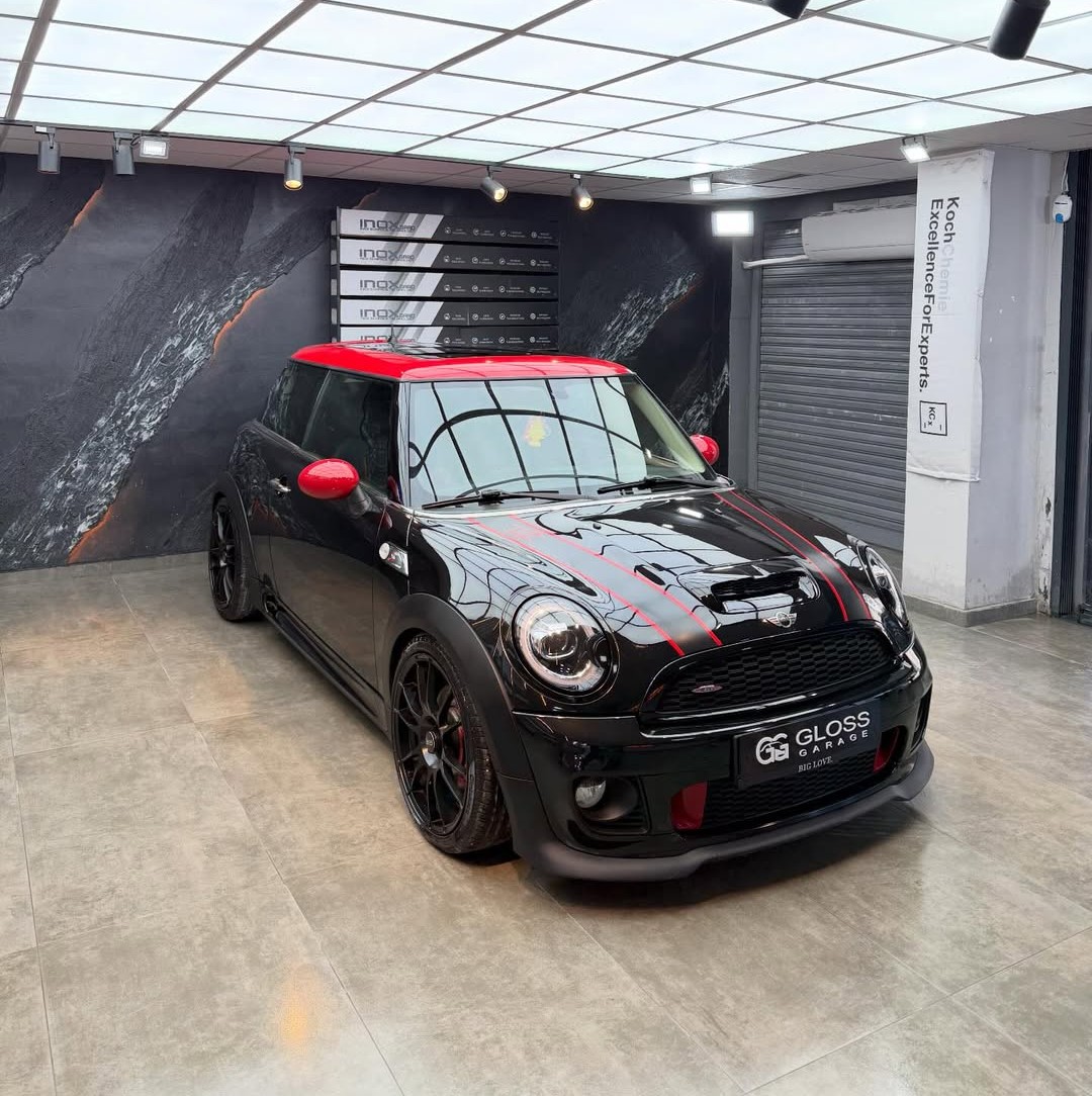 Boya Düzeltme Parlatma (Çizik Alma )/ Fireball Seramik Kaplama/ Deri Koruma Bakım/ Cam Filmi Sökümü/ Ön Cam Su Kaydırıcı/ App Plaka